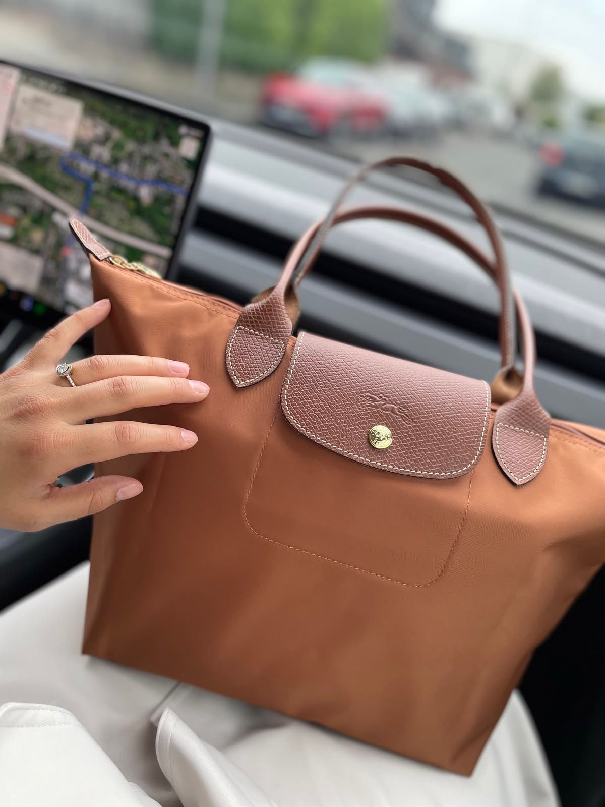 07. Trendy Shoulder Bag