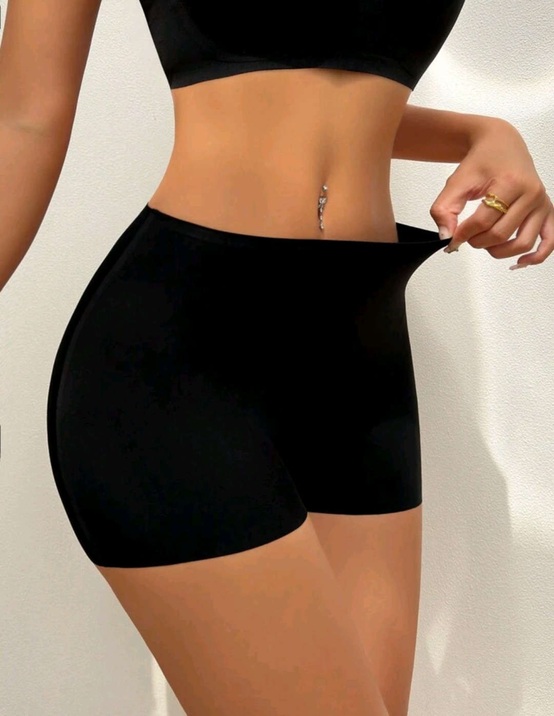 04. Seamless Safety Shorts — Black