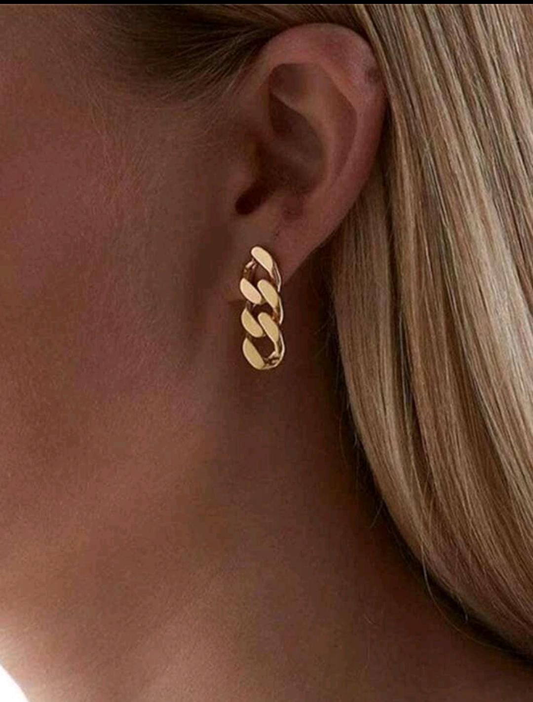 13. Gold Chain Link Hoop Earrings