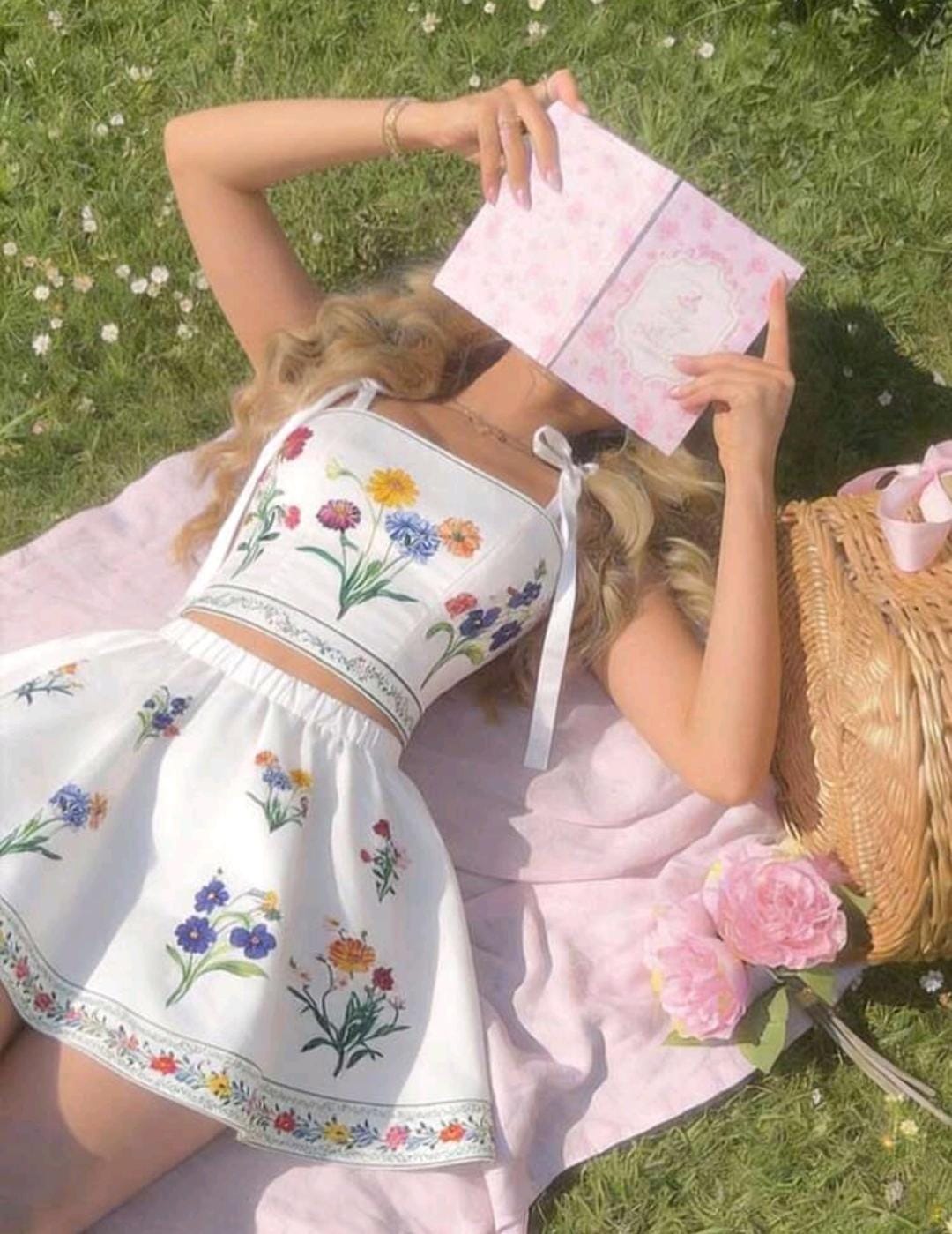 07. White Wildflower Embroidered Top & Shorts Set