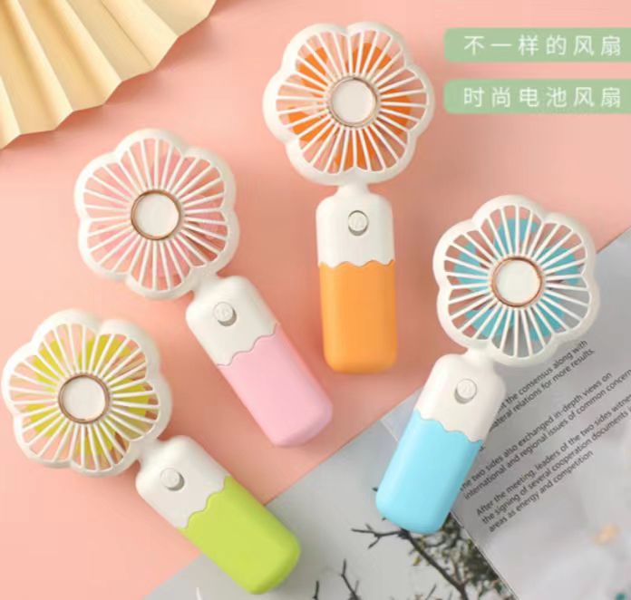 02. Flower Handheld Mini Fan